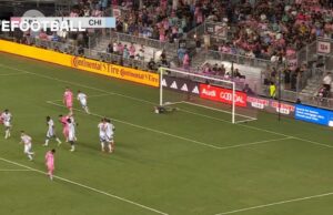 Messi denied several times in unlucky night against Chicago | OneFootball Messi denied several times in unlucky night against Chicago | OneFootball