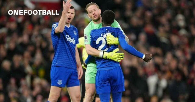 Idrissa Gueye, Michael Keane and other times when team-mates have had scuffles on the pitch